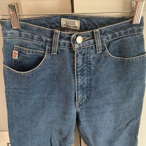 Vintage Guess High-waisted Perfect Jeans - Picture 4 of 6